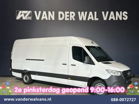 Mercedes-Benz Sprinter 315 CDI 150pk L3H2 Euro6 Airco | Camera | Navigatie | Apple Carplay | Trekhaa