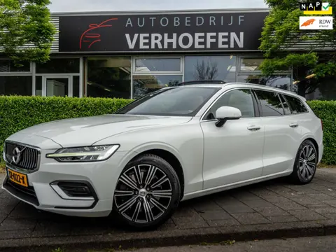 Volvo V60 2.0 T5 INSCRIPTION | PANORAMA | HOUT INLEG | MEMORY | VOL ONDERHOUD | STUUR / STOELVERWARM