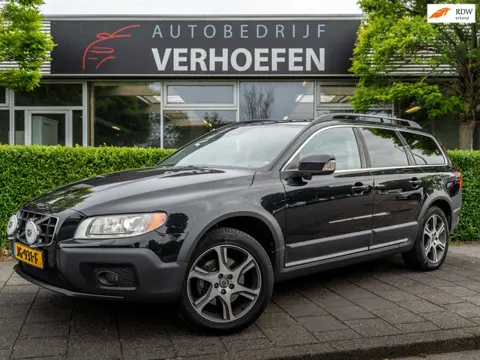 Volvo XC70 2.4 D5 Summum | AUTOMAAT | TREKHAAK | XENON | MEMORY + LEDER STOELEN | BLIS | CRUISE | ST
