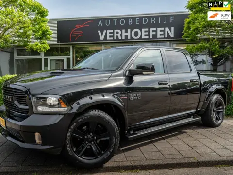 Dodge Ram 1500 5.7 V8 Quad Cab 6'4 | PANORAMA | ALPINE SOUND | STUUR + STOELVERWARMING & KOELING | P