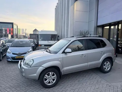 Hyundai Tucson 2.0i Style AIRCO! CRUISE! TREKHAAK! NAP! INRUIL MOGELIJK!