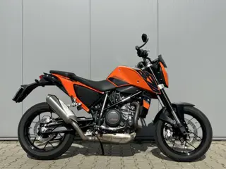 2017 KTM 690 Duke 73pk ABS - Kleurenscherm (bj 2017)