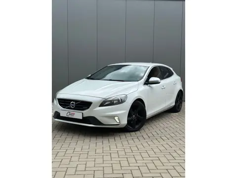 Volvo V40 1.6 D2 R-Design AIRCO - CRUISE - BLEUTOOTH