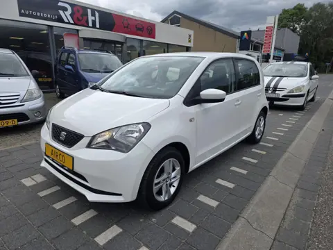 SEAT Mii 1.0 Style Dynamic 5 deursw, airco, navigatie, stoelverwarming, pdc, cruise control