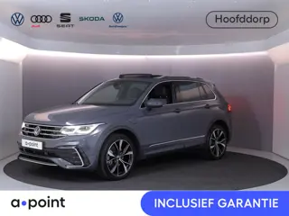 Volkswagen Tiguan 1.4 TSI eHybrid R-Line Business 245pk | 19'LM-velgen| Pano-dak| Camera| trekhaak a