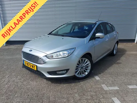 Ford FOCUS 1.0 Titanium Edition, airco,stoelverwarming,voorruit verwarmd,
