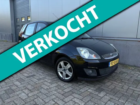 Ford Fiesta 1.6-16V Futura|Automaat|Nieuw Apk