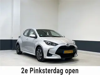 Toyota Yaris 1.5 Hybrid Active | Camera | Carplay/ Android Auto| PDC | NL | 1 EIg|