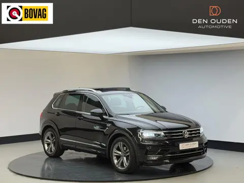 Volkswagen Tiguan 1.5 TSI ACT Highline Business R | Panodak | Trekhaak | Massage stoel | 1e eigenaar