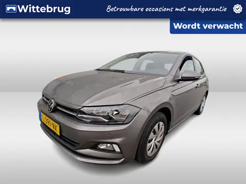 Volkswagen Polo 1.0 TSI 95pk Comfortline / Navigatie / Parkeersensoren / Adaptive cruise control / A