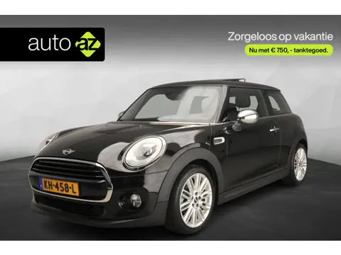MINI 3-deurs Cooper Automaat / Panoramadak / PDC / Climate / LED / Harman-Kardon / Leder / Sportstoe