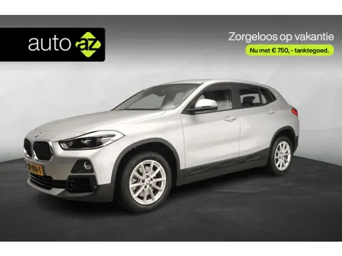 BMW X2 sDrive20i Automaat / Leder / LED / Park assist / Head-up / Alu wielen 17 inch