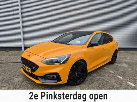 Ford FOCUS 2.3 EcoBoost ST-3 ,Panorama,Nav-Carplay-Head-Up,Stoel-stuur-voorruitverwarming,Park-contr