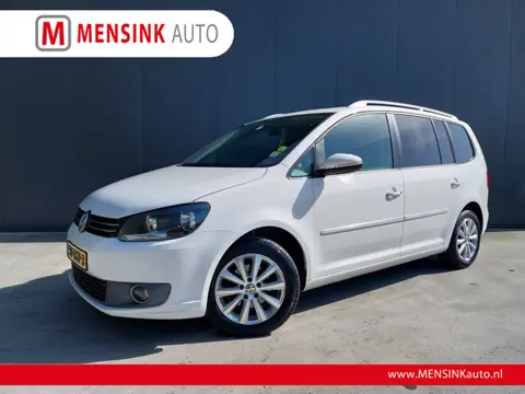 Volkswagen Touran 1.2 TSI Highline BlueMotion PANO DAK NAVI CRUISE TREKHAAK
