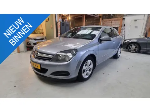 Opel Astra GTC 1.8 Enjoy