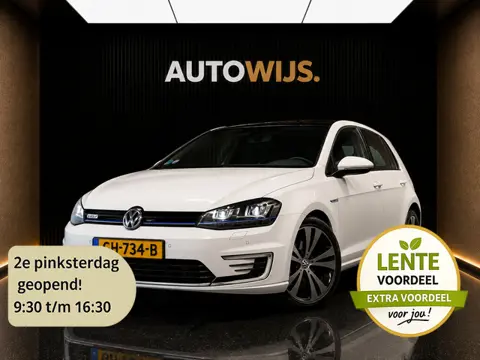 Volkswagen Golf 1.4 TSI GTE|PANO|NL AUTO|LED|PDC|STOELVERWARM
