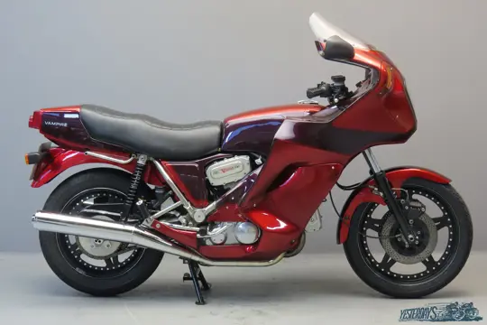 Hesketh 1982 Vampire 992cc 2 cyl OHC 3605
