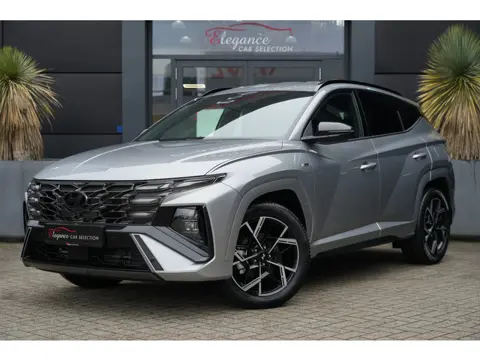 Hyundai Tucson 1.6 T-GDI HEV N Line 215pk SmartCruiseControl/360Camera/Stoelverwarming