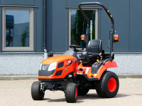 KIOTI CS2510 4wd HST / 0001 Draaiuren / Actieprijs
