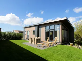 Luxe stijlvol chalet in de duinen bij de vuurtoren en De Cocksdorp