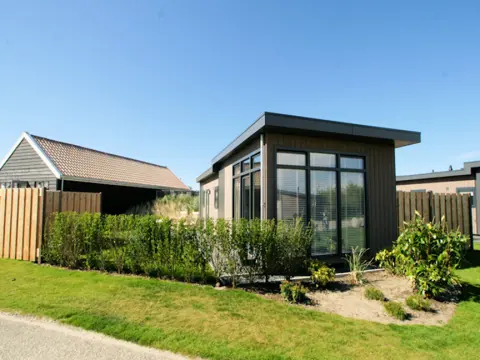 Luxe modern chalet in de duinen vlakbij het strand en De Cocksdorp