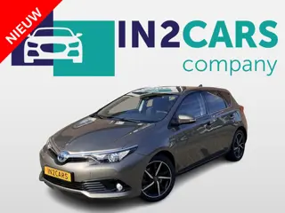 Toyota Auris 1.8 Hybrid Dynamic Ultimate *All-weather banden*