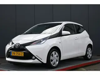 Toyota Aygo 1.0 VVT-i x-play camera (bj 2017)