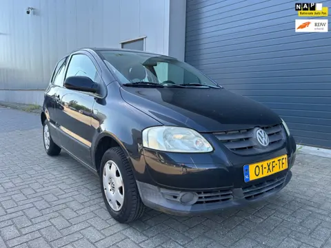 Volkswagen Fox 1.2i Trendline STUURBEKR NAP APK