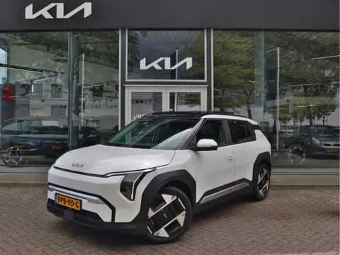 Kia EV3 Plus Advanced 58.3 kWh | Kantel/Schuifdak | Stuur + Stoelverwarming | Leder | Tot 10Jr. Kia-