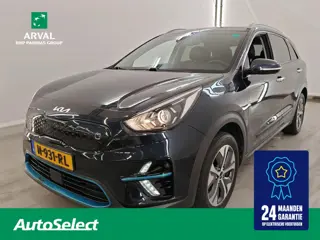 Kia E-Niro 64 kWh 204pk Edition Fase 3 | SOH 100% | Trekhaak | Stuur- en Stoelverwarming | Apple Car