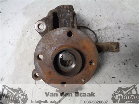 Toyota Aygo 2005-2022 Fusee links voor