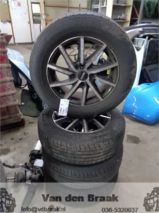 Peugeot Partner 2008-2015 Aluminium velgenset 15 inch