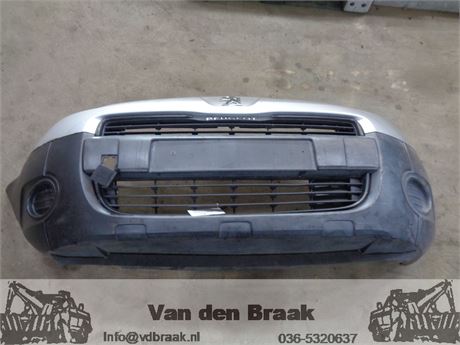 Peugeot Partner 2012-2015 Voorbumper