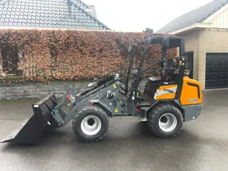 Giant G2500HD Xtra kniklader Nieuw!! (bj 2026)