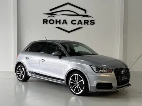 Audi A1 Sportback 1.0 TFSI Active *Camera*Automaat