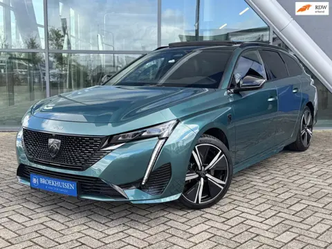 Peugeot 308 SW 1.6 Plug-in Hybrid 225pk GT SOH 98% Panoramadak / 360 Camera / Navigatie