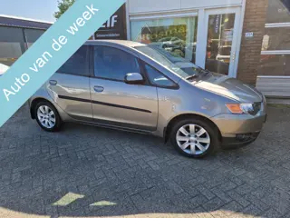 Mitsubishi Colt 1.3i "Edition Two" Automaat - Cruise - Airco - Navi - Pdc - Apk 08-07-2027 !!