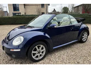 Volkswagen New Beetle Cabriolet 1.4-16V Trendline