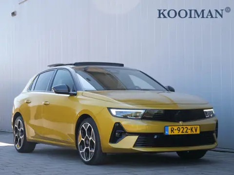 Opel Astra 1.2 Turbo Ultimate 130 Pk Automaat Navi / DAB / Apple Carplay / Winterpakket / PDC / Pano