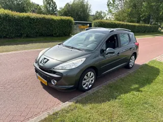 Peugeot 207 SW 1.6 VTi XS