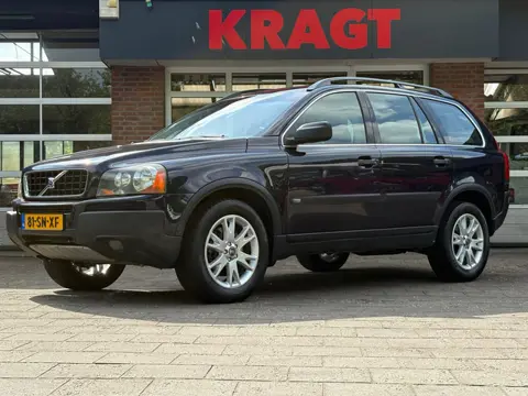Volvo XC90 Kinetic 2.5 T 210 pk - AUTOMAAT - 7 persoons - APK 04-2027!
