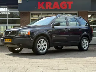Volvo XC90 Kinetic 2.5 T 210 pk - AUTOMAAT - 7 persoons - APK 04-2027!