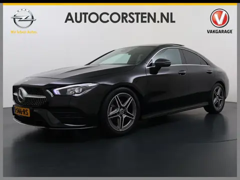 Mercedes-Benz CLA-Klasse 180 Automaat AMG Business Solution Panoramadak Camera Widescreen cockpit Ap