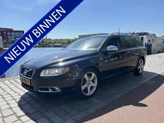 Volvo V70 2.0T R-Edition airco/ecc leer navigatie apk
