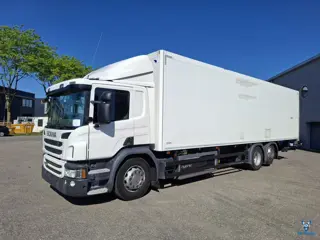 Scania P320 / HYBRIDE / ONLY:294233 KM / LIFT+LENKACHSE / SCHMITZ ISOLATED BOX / PLATFORM / LWDS / N