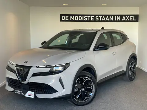 Alfa Romeo Junior Elettrica 54 kWh (bj 2025, automaat)