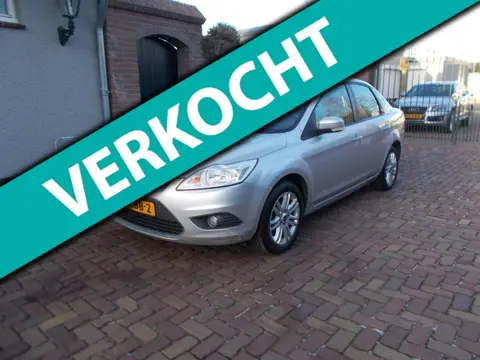 Ford Focus 1.6 Ghia sedan bj 2009 apk nwe bij aflevering