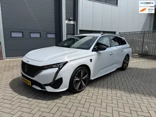Peugeot 308 SW 1.2 PureTech GT Automaat, Focal Sound, Alcantara, Camera, etc.