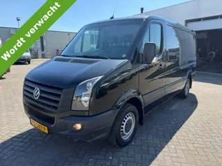 Volkswagen Crafter 50 2.0 TDI L2H1 BM AIRCO I 3 ZITS I TREKHAAK 2.800 kg I LAGE KILOMETERS