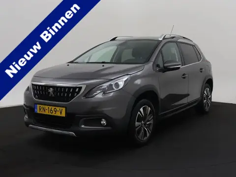 Peugeot 2008 1.2 PureTech Allure, lader, navigatie, ECC, trekhaak, keurige auto